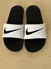Girls Boys Nike Sliders 3.5