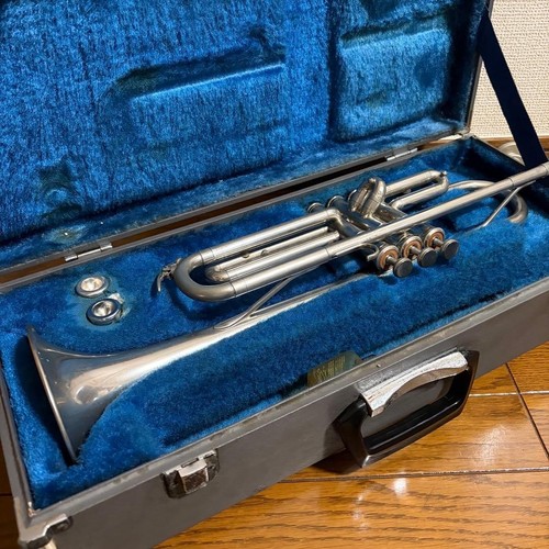 Yamaha ytr 135 trumpet silver - yamaha,