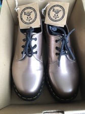 Doc Martens Vegan Rose Gold Shoes UK Size 6 Excellent Condition original box