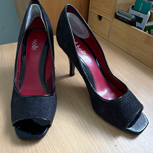 Wallis black peep toe court - wallis,