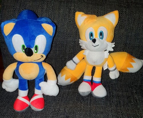 Sonic tails chunky - &,