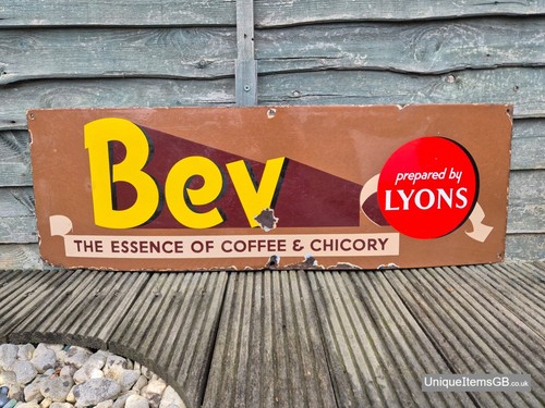 Rare 1940s bev - lyons, enamel