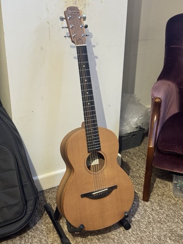 Sheeran lowden w01 - lowden, —