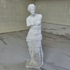 Venus de Milo Statue – 8.75"