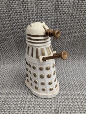 Dapol Vintage White and Gold