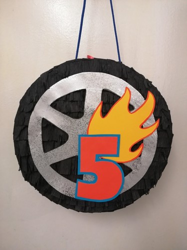 Hot wheels pinata - wheels,