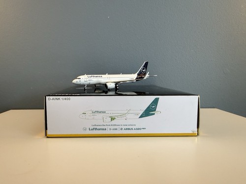 Panda models 400 lufthansa - models,