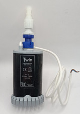 Reich Twin Submersible Water