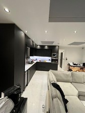 Kitchen units bespoke - -,