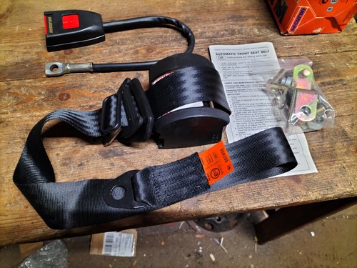 Securing seat belt inertia - securing,