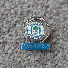 Wigan Athletic Community Shield 2013 Pin Badge  (Ref #35)