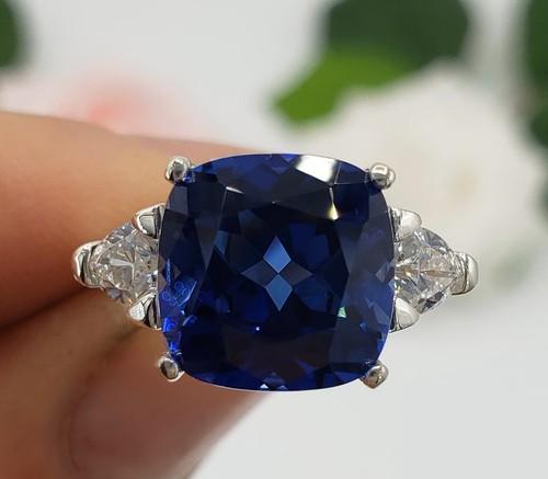 Cushion cut natural - cushion,