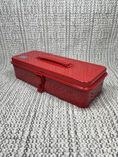 TOYO STEEL T-320, Trunk