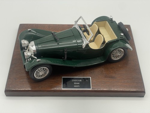 Burago 18 scale 1937 - scale,