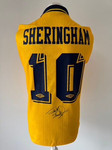 Signed teddy sheringham retro - teddy,