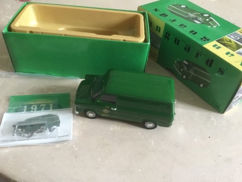 Vanguards va06607 ford - vanguards, 1/43