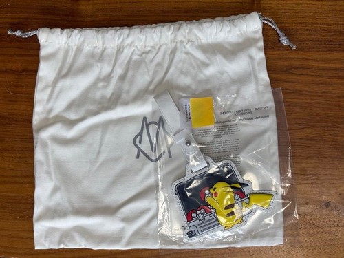 Rimowa pokemon pikachu charm - pokemon,
