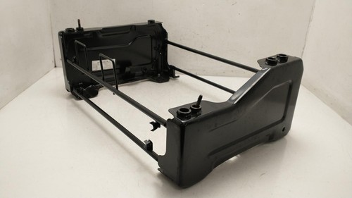 Maxus deliver seat base box - 9,