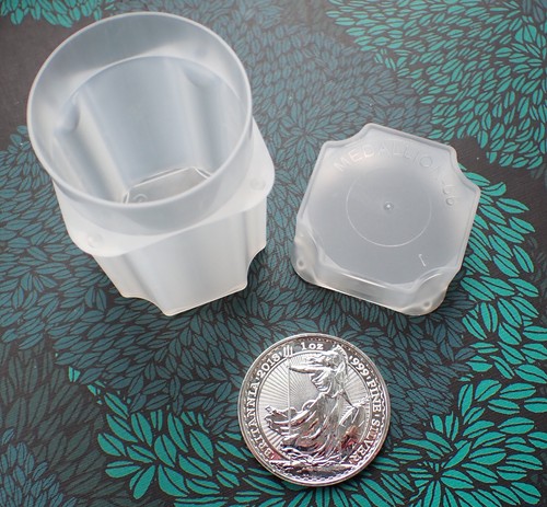 Guardhouse 39mm safe coin