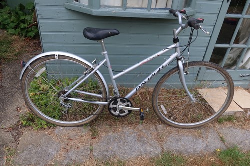 Raleigh pioneer women - raleigh, bike