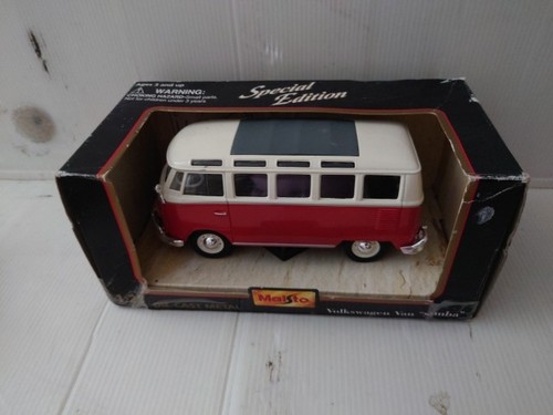 Maisto scale volkswagen - 1:25,