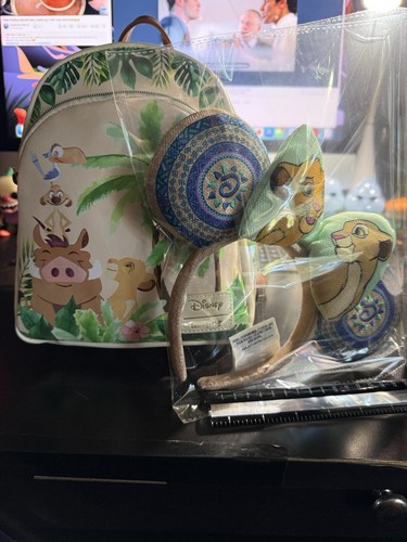 Loungefly disney the lion - the,