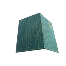 17" x 24" Folding Cutting Mat