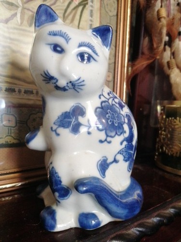 Ceramic chinsosisorie cat - chinsosisorie,