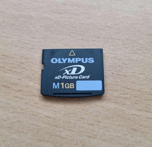 1gb memory picture - 1,