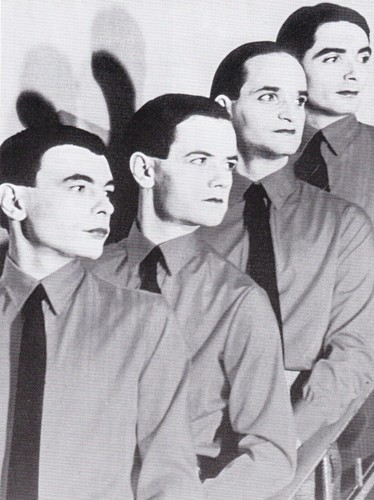 Kraftwerk man machine photo - machine,