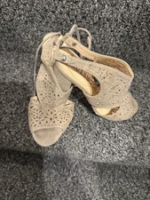 GUESS Women's Red Shoes Size