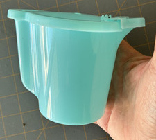 Vintage Tupperware Turquoise