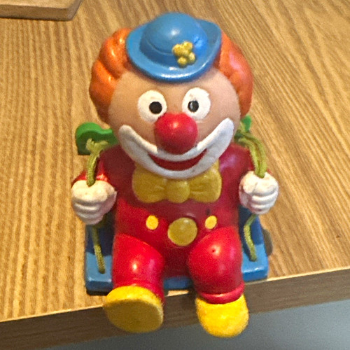 Clown swing figurine - clown,