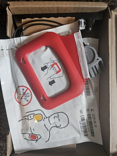 New physio control lifepak - new,