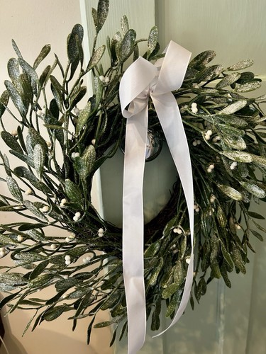 Mistletoe christmas door - christmas,
