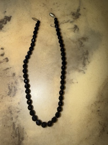 Vtg black faceted bead - faceted,
