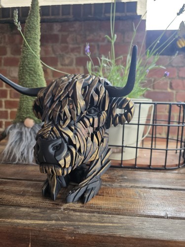 Highland cow bull statue - bull,