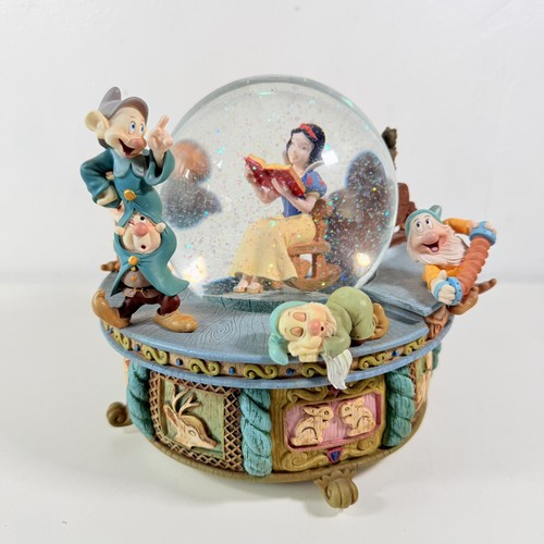 Disney snow white whistlin - snow,