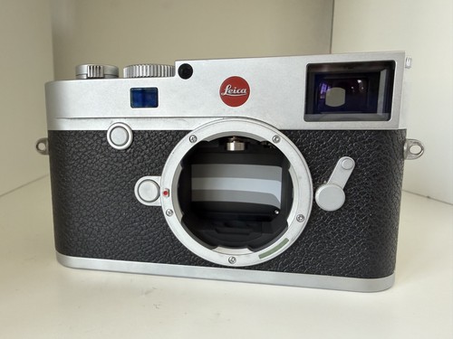Leica m10 digital rangefinder - leica,