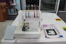 Hobby-Lock 788 Overlocking