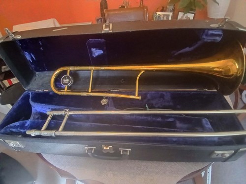 King tenor trombone with case - tenor,