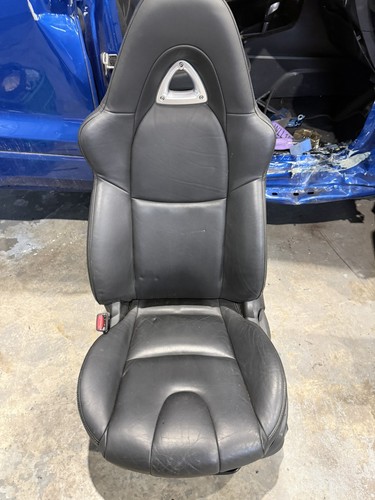 Mazda front seats - rx-8,