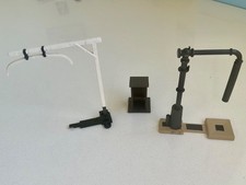 Hornby OO gauge water crane, loading gauge and hut - painted and in good order