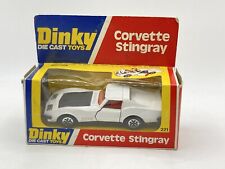 DINKY TOYS 221 CORVETTE STINGRAY SPORTS CAR DIECAST BLACK/WHITE MINT BOXED