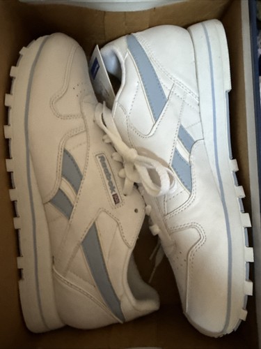 Bnib size ladies - size, reebok
