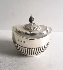 GOOD , VICTORIAN ANTIQUE SOLID SILVER TEA  CADDY .     195 gms        LON. 1896