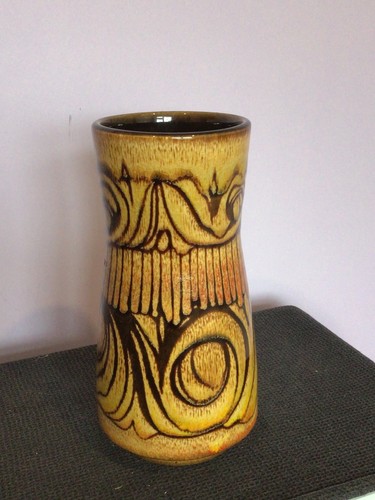 Vintage poole pottery - poole,