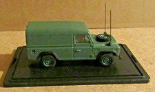 OXFORD DIECAST LAND ROVER DEFENDER MILITARY GREEN 1:76 SCALE MODEL CAR ARMY