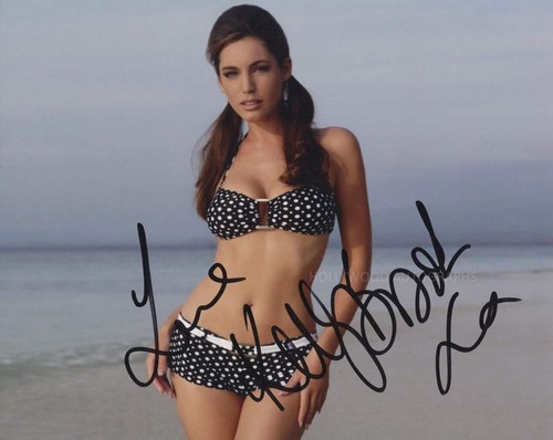 Kelly brook genuine signed - -,