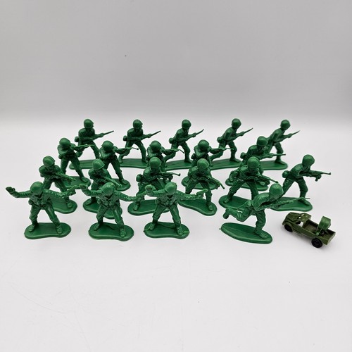 Lot old green army - lot,